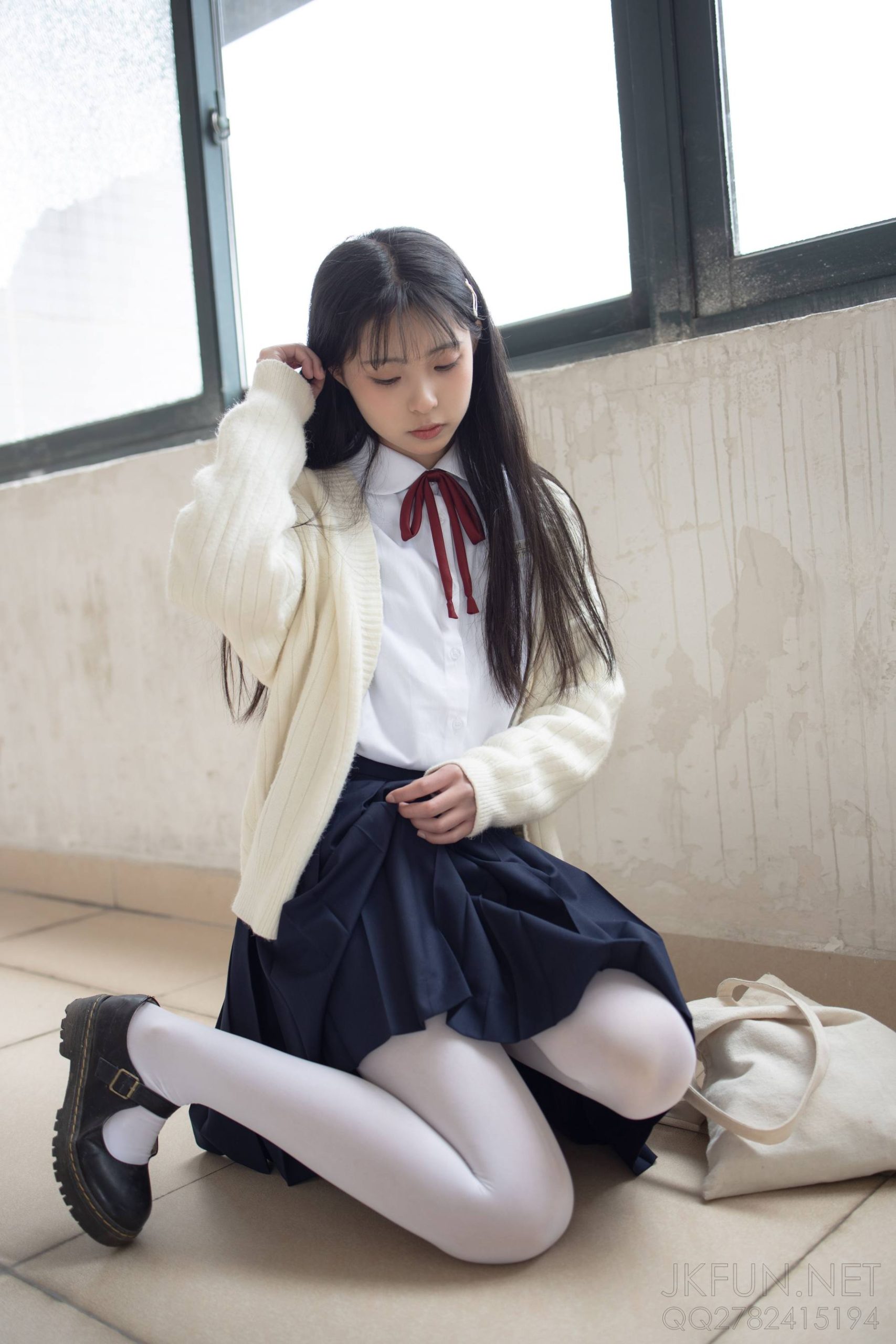 图片[3]-甜美可人的白丝姑娘【127P】20011-思小愿
