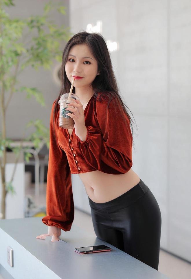 图片[3]-非常甜美的皮裤女孩 J1236 322P11V-16.4GB-思小愿