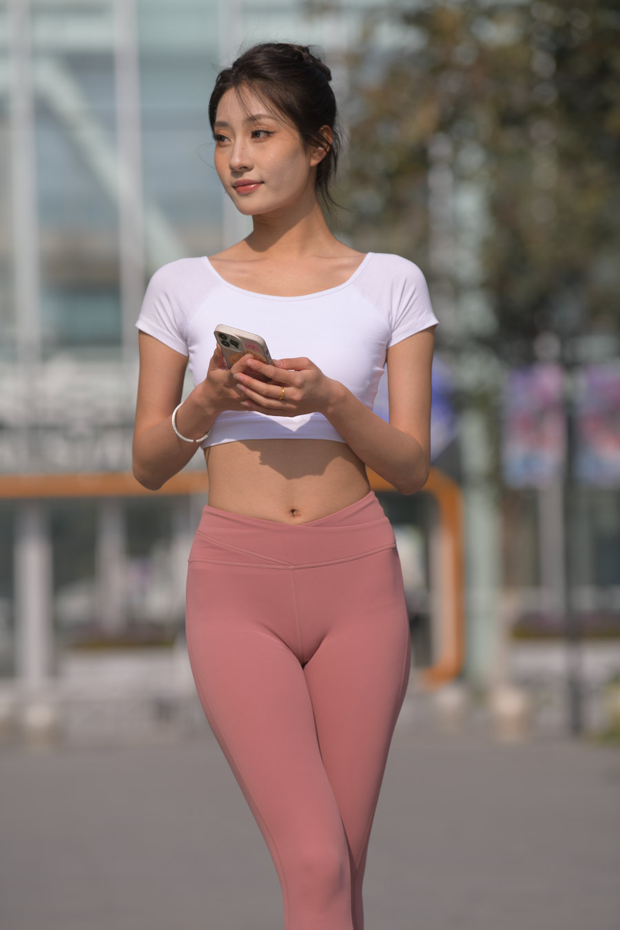 图片[1]-粉红色瑜伽裤女孩J4915 583P1V-26.4GB-思小愿