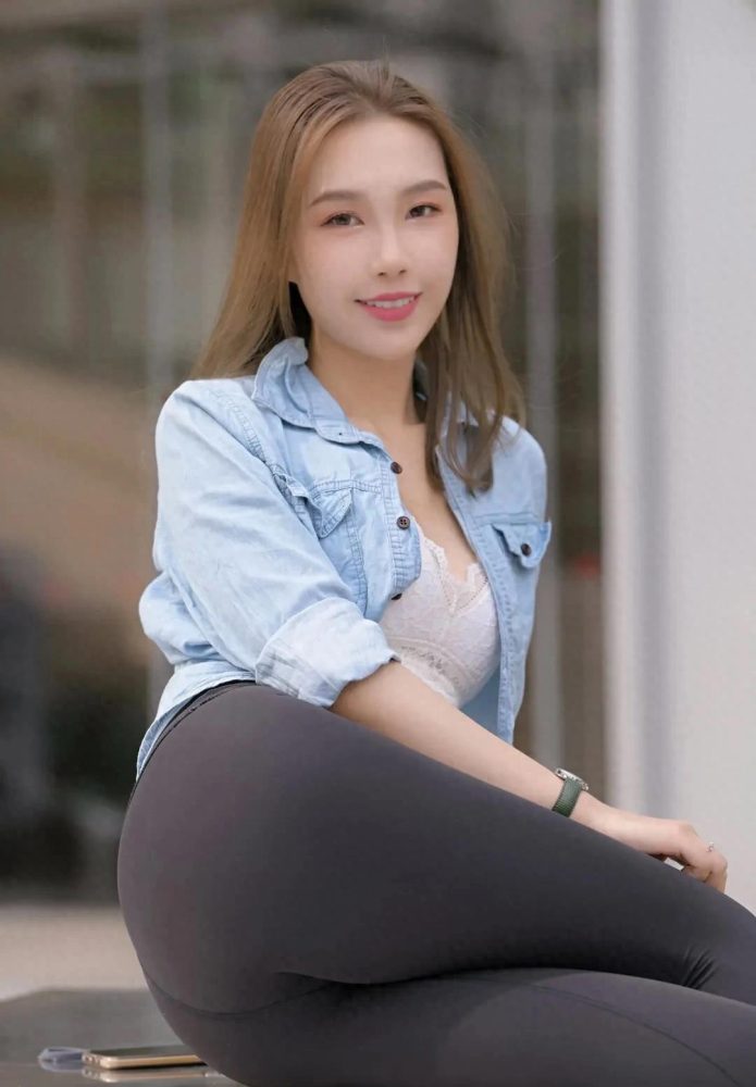 图片[2]-非常漂亮的瑜伽裤女孩J1990 733P1V-27.9GB-思小愿