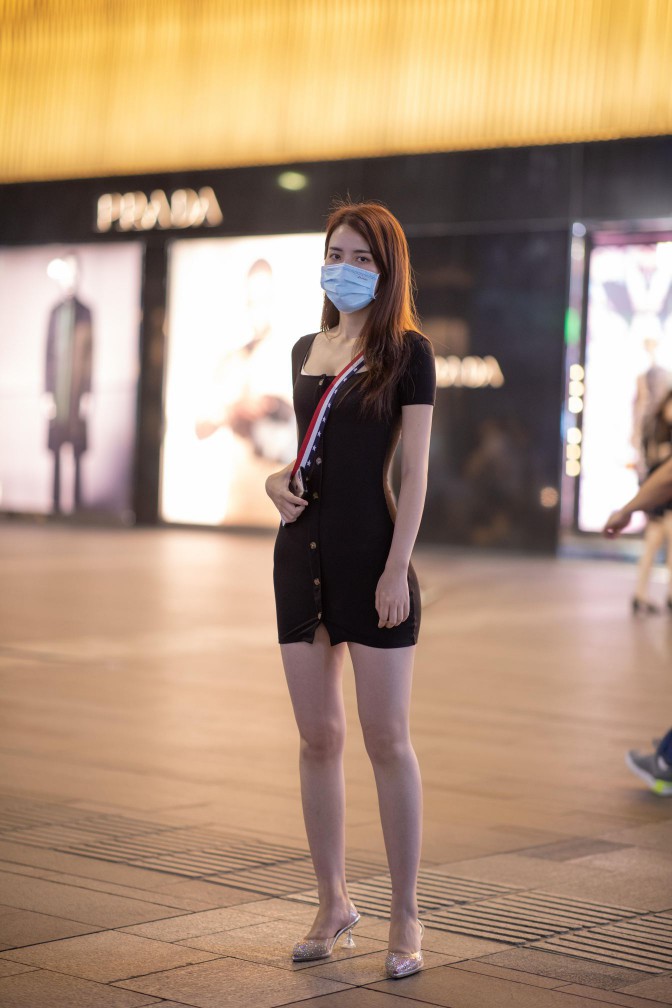 图片[4]-逛商场的黑色包臀裙美丽女孩【385P】00050-思小愿