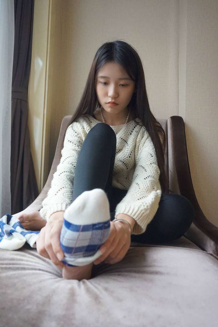 图片[5]-眼神很清澈的赤脚女孩【59P】20020-思小愿