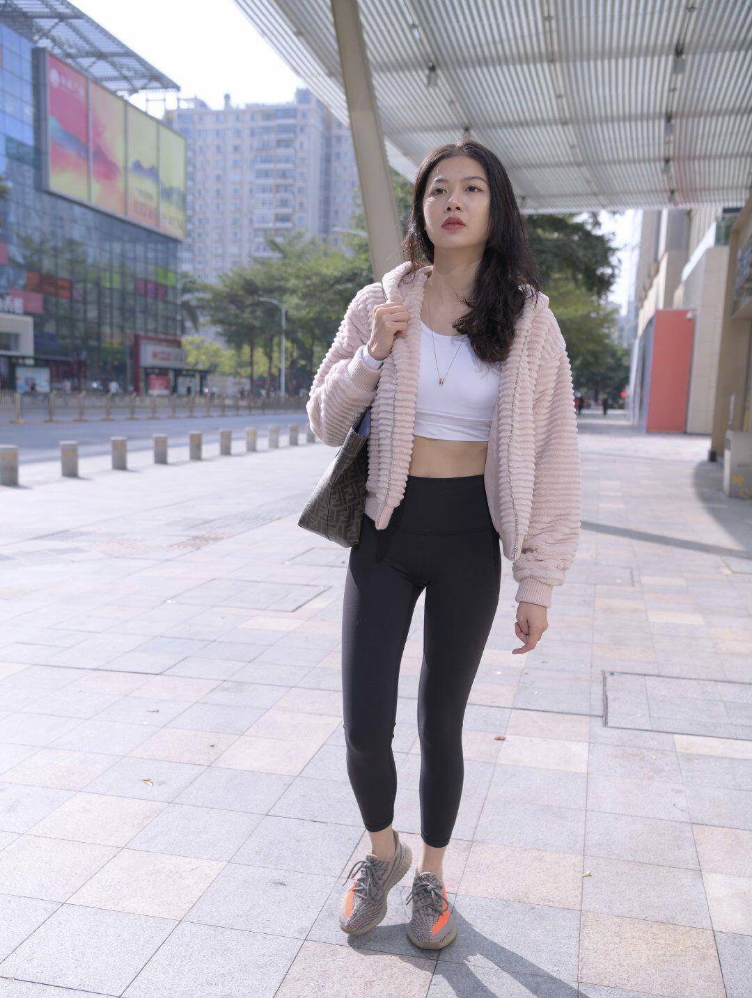 图片[3]-逛街的紧身瑜伽裤女孩 J1455 411P2V-26.6GB-思小愿