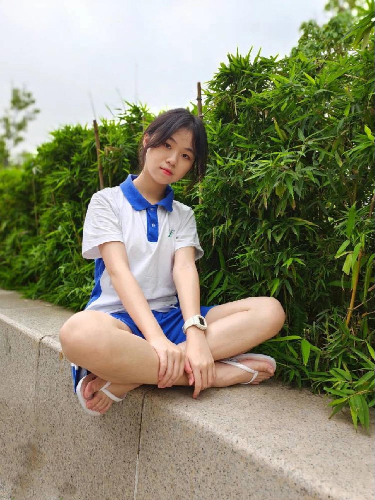 图片[1]-穿校服非常清纯的小姑娘【49P】20003-思小愿
