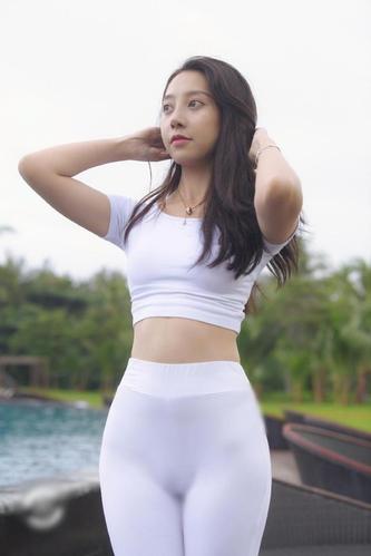 图片[2]-白色瑜伽裤柔情女孩 J1406 554P2V-21.1GB-思小愿