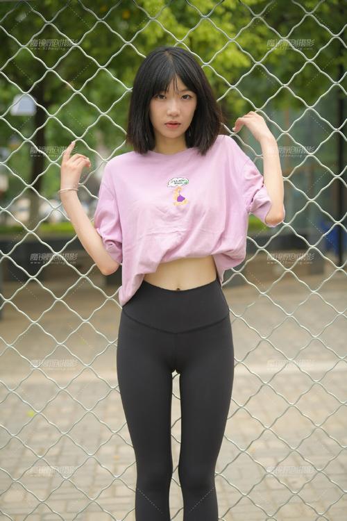 图片[5]-穿瑜伽裤打篮球的大三女孩J2198 463P1V-18.6GB-思小愿