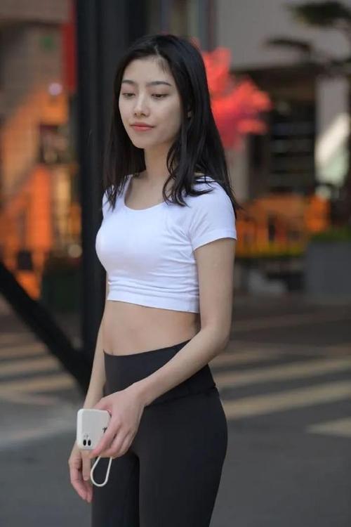 图片[2]-这背景简直太美了 J1412 664P1V-19.4GB-思小愿